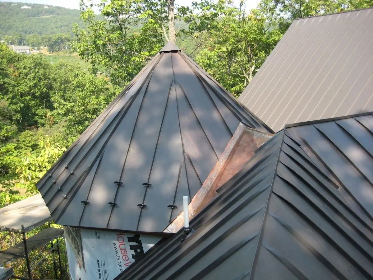 Professional Roof Tarp Installation by Craftsman Roofing in Centralia